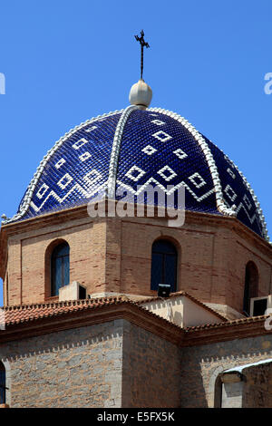 L'église au dôme bleu de la Vierge del Consuelo, ville d'Altea, Costa Blanca, Espagne, Europe. Banque D'Images