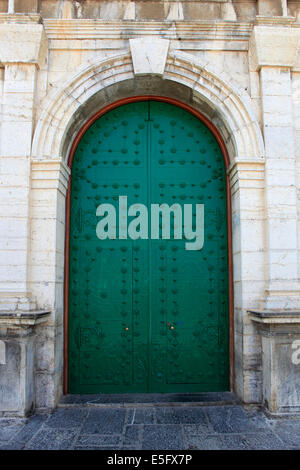 L'église au dôme bleu de la Vierge del Consuelo, ville d'Altea, Costa Blanca, Espagne, Europe. Banque D'Images