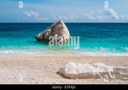 Plage de Cala Mariolu Baunei, Sardaigne, Italie Banque D'Images