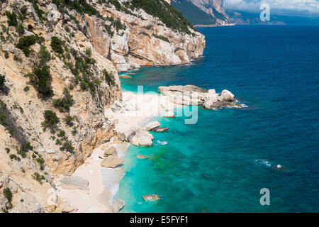 Plage de Cala Mariolu Baunei, Sardaigne, Italie Banque D'Images