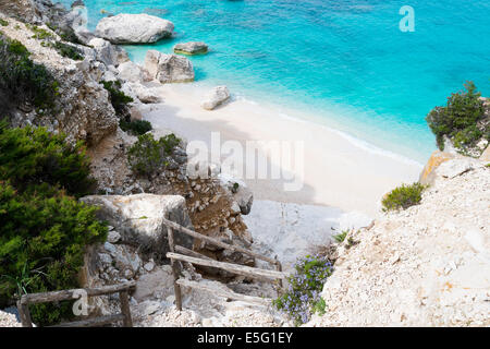 Plage de Cala Goloritze en Baunei, Sardaigne, Italie Banque D'Images