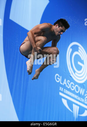 Edinburgh, Ecosse, Royaume-Uni. 30 juillet, 2014. Chris Mears d'Angleterre fait concurrence au cours de la men's 1m finale tremplin de la plongée dans le 2014 Jeux du Commonwealth à Glasgow Royal Commonwealth Pool à Édimbourg, en Écosse, le 30 juillet 2014. Chris Mears a pris la quatrième place. Credit : Han Yan/Xinhua/Alamy Live News Banque D'Images