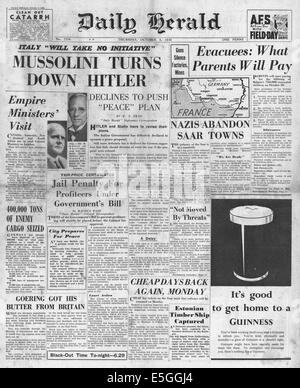 1939 Daily Herald/la page déclaration Mussolini refus de propositions de paix Nazi-Soviet promoteur Banque D'Images