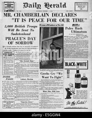 1938 Daily Herald/la page déclaration de la signature de l'accord de paix de Munich et Chamberlain déclare "C'est la paix pour notre temps" Banque D'Images