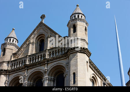 St Annes cathedral et spire Belfast Belfast City Centre Banque D'Images