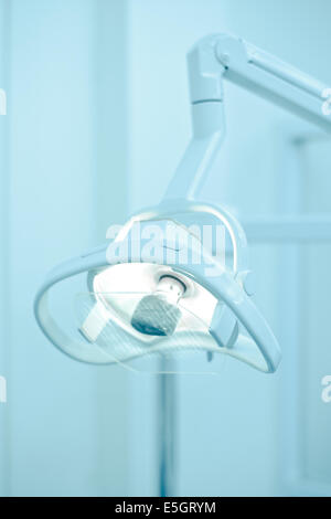 Lampe clinique dentiste Banque D'Images
