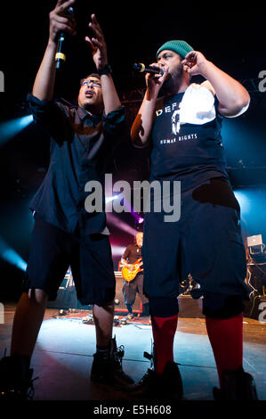 Freiburg, Allemagne. 31 juillet, 2014. Le rappeur allemand et l'artiste de hip hop à partir de Hambourg Samy Deluxe joué en concert avec son groupe au Dlx ZMF music festival à Freiburg, Allemagne. Photo : Miroslav Dakov/ Alamy Live News Banque D'Images