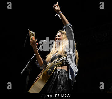 Portsmouth, Virginia, USA. 26 juillet, 2014. Soulshine apporte tour sonna à la pertinence du pavillon d'information chez Ntelos. © Jeff Moore/ZUMA/ZUMAPRESS.com/Alamy fil Live News Banque D'Images