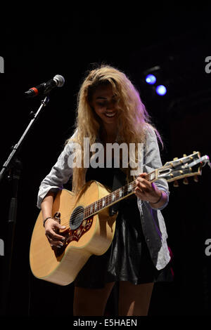 Portsmouth, Virginia, USA. 26 juillet, 2014. Soulshine apporte tour sonna à la pertinence du pavillon d'information chez Ntelos. © Jeff Moore/ZUMA/ZUMAPRESS.com/Alamy fil Live News Banque D'Images