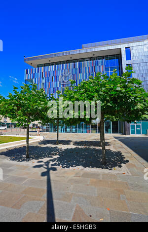 Bureau civique, Sir Nigel Gresley Square, Waterdale, Doncaster, South Yorkshire, Angleterre, Royaume-Uni. Banque D'Images