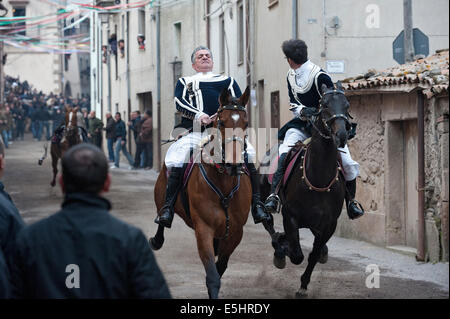 Le carnaval de Santu Lussurgiu. Dans tous les mois de février les citoyens de Santu Lussurgiu célèbrent la période de carnaval. Banque D'Images