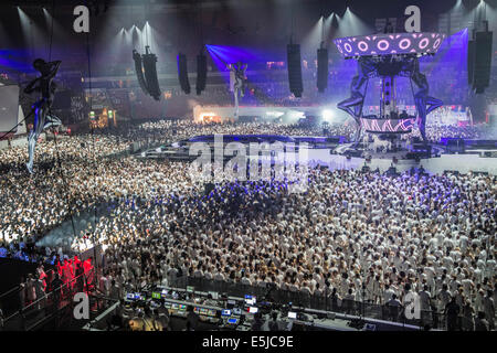 La Hollande, la sensation. Première mondiale 'Bienvenue à l'Pleasuredome' Amsterdam Arena. 5 juillet 2014. DJ M. Blanc. Utilisez uniquement éditoriale Banque D'Images