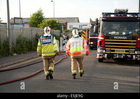 Commandant de l'intervention d'incendie et de secours de camions Appareils Banque D'Images