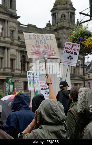 George Square, Glasgow, Ecosse, Royaume-Uni. 2e août, 2014. Une manifestation à Glasgow à l'appui des Palestiniens de Gaza a attiré un grand nombre de personnes de George Square. Credit : Douglas Carr/Alamy Live News Banque D'Images