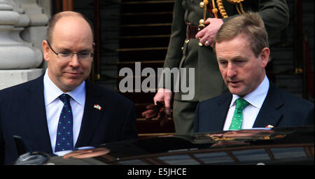 Le lundi 04 avril 201- DUBLIN, IRLANDE- Prince Albert de Monaco lors d'une visite d'état de Rep de l'Irlande avec Charlene Wittstock Banque D'Images