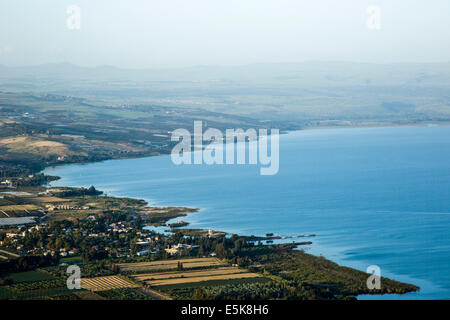 Israël, Basse Galilée, la Mer de Galilée comme vu de Arbel mountain Banque D'Images