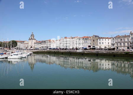 Les bâtiments du front de mer à La Rochelle, Charente Maritime, France Banque D'Images