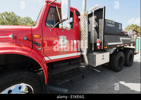 Cedar Key, Floride USA Volunteer Fire Rescue Department Trucks Banque D'Images