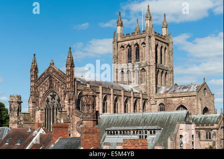 La cathédrale d'Hereford, datant de 1079, domine la ville. (Herefordshire, Royaume-Uni). Il accueillera le célèbre Festival des trois chœurs de musique en 2025 Banque D'Images