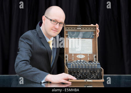 Maison de vente aux enchères Christie's présente les éléments de la 'hors de l'ordinaire et sa vente, Londres, Royaume-Uni. La machine de chiffrement Enigma allemande. Banque D'Images