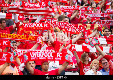 Charlotte, USA. 07 août, 2014. La Coupe des champions internationaux de la Guinness. Des fans de Liverpool pendant le match de la Coupe des Champions International Liverpool FC vs AC Milan au stade Bank of America à Charlotte, Caroline du Nord. © Plus Sport Action/Alamy Live News Banque D'Images