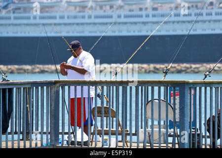Pêche à la ligne par la Reine. Long Beach, Californie. Banque D'Images