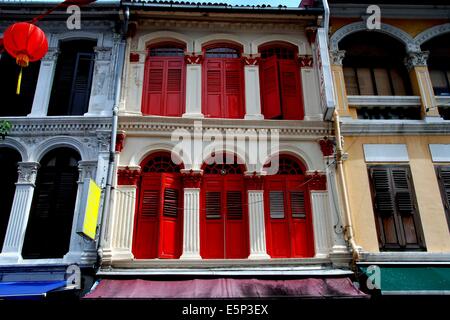 Singapour : finement restaurée du xixe siècle, maisons sur boutique rue Smith à Chinatown Banque D'Images