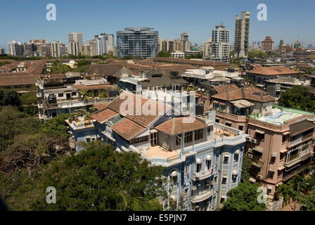 Roof-tops et des tours de Colaba, Mumbai, Inde, Asie Banque D'Images