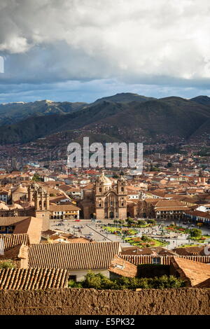 Des vue sur Cuzco et Plaza de Armas, Cuzco, Site du patrimoine mondial de l'UNESCO, le Pérou, Amérique du Sud Banque D'Images