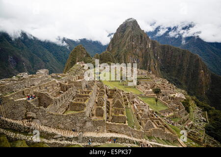 Machu Picchu, Site du patrimoine mondial de l'UNESCO, le Pérou, Amérique du Sud Banque D'Images