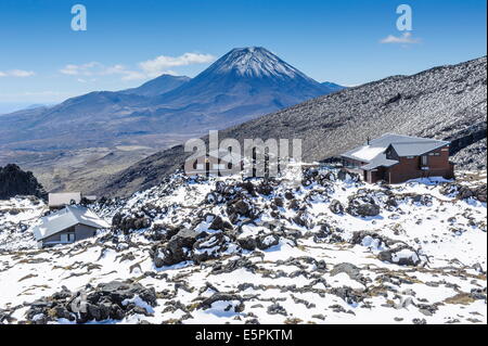 Vue depuis le mont Ruapehu du Mont Ngauruhoe, Parc National de Tongariro, Site de l'UNESCO, l'Île du Nord, Nouvelle-Zélande Banque D'Images