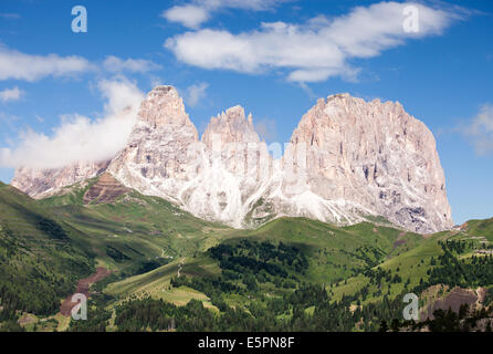 Sassolungo mountain peaks, Dolomites italiennes Banque D'Images