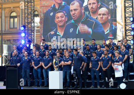 Sydney, Australie. Le 05 août, 2014. NSW Waratahs Rugby super réception officielle. Entraîneur Michael Cheika parle à la foule. Credit : Action Plus Sport/Alamy Live News Banque D'Images