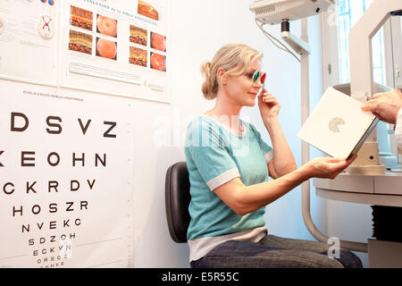 Test pour la vision stéréoscopique avec lunettes polarisées. Banque D'Images