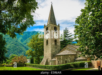 Valle d'Aosta Arnad église romane de S. Martino Banque D'Images