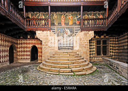 Valle d'Aosta Fenis Château la cour Banque D'Images