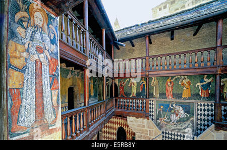 Valle d'Aosta Fenis Castle le courtyard gallery Banque D'Images