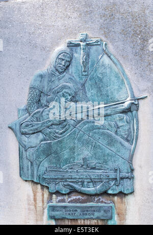 Images de la rédaction d'images en relief la légende de Robin des bois trouvés sur les murs du château de Nottingham dans la ville. Banque D'Images