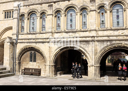 Les élèves de la King's School de Canterbury, UK Banque D'Images