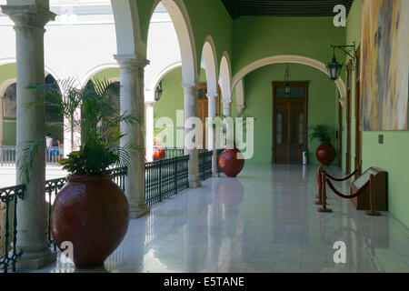 Véranda intérieur Palais des Gouverneurs de ville maintenant Merida Yucatan Mexique Banque D'Images