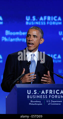Washington, DC, USA. 5e août, 2014. Le président des États-Unis, Barack Obama prend la parole lors du forum d'affaires du premier sommet États-Unis-Afrique à Washington, DC, la capitale des États-Unis, le 5 août 2014. Credit : Bao Dandan/Xinhua/Alamy Live News Banque D'Images