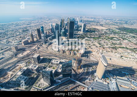 Vue sur Dubaï du Burj Khalifa, Dubai, Émirats arabes unis, Moyen Orient Banque D'Images