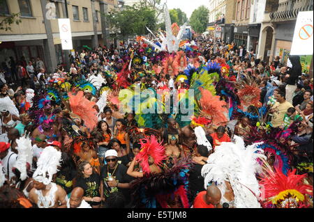 Les foules au Notting Hill Carnival 2012 Banque D'Images