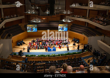 Cérémonie de remise de diplômes à l'Université métropolitaine de Manchester, Manchester, UK Banque D'Images