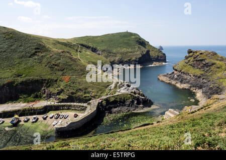 Boscastle Harbour en été Cornwall England UK Banque D'Images