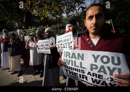 Londres, Royaume-Uni. 6e août, 2014. FILEPIX : 18 Sept, 2013 prises. Ali Afsor des accusations de terrorisme à l'ancienne Cour Bailey : Crédit Guy Josse/Alamy Live News Banque D'Images