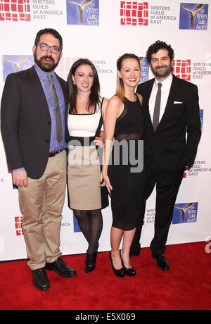 La 66e assemblée annuelle Writer's Guild Awards tenue à l'Edison Ballroom - Arrivées. Avec : Guest Où : New York New York United States Quand : 02 Mars 2014 Banque D'Images