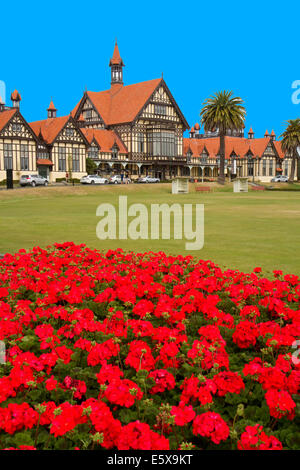 Le Rotorua Musée d'art et d'histoire situé dans le jardins du gouvernement à Rotorua, Bay of Plenty, île du Nord, en Nouvelle-Zélande. Banque D'Images