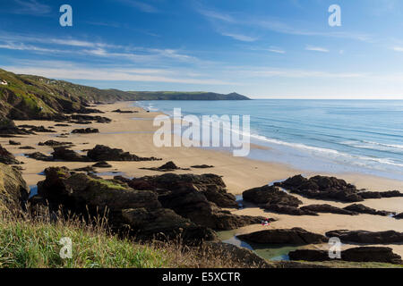 Dramtic côte au Sharrow Point en Angleterre Cornwall Whitsand Bay UK Europe Banque D'Images