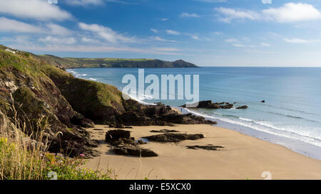 Spectaculaire littoral à Sharrow Point en Angleterre Cornwall Whitsand Bay UK Europe Banque D'Images